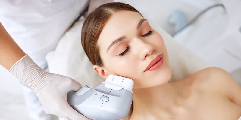 How Fat Freezing and HIFU Work Together? 4 book a personalised consultation of Fat Freezing and HIFU Together Harrow